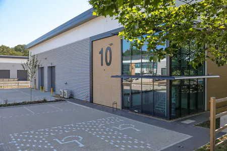 Unit 10 Bartley Junction, Hook, Industrial / Warehouse To Let - AWP_4376.jpg