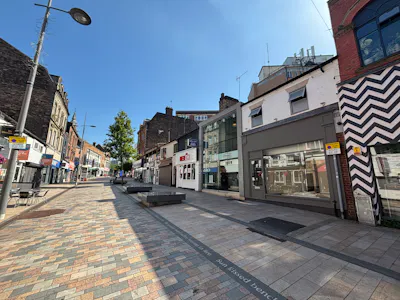 29 Piccadilly, Stoke-on-Trent, Retail To Let / For Sale - IMG_2141.JPG