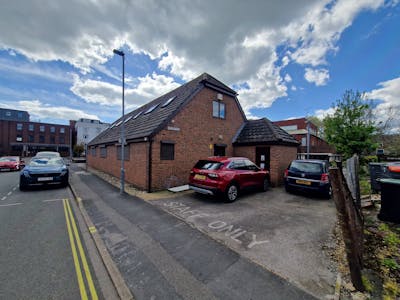1 Wootton Street, Portsmouth, Healthcare / Office To Let - 20260420_143538.jpg