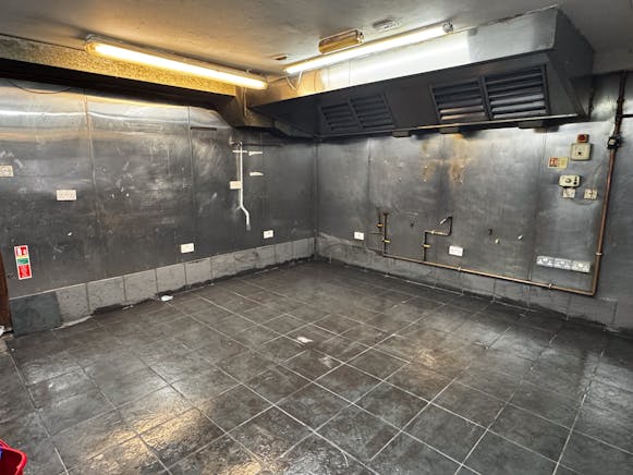 Licensed Restaurant in Hamilton to Let May Sell, 19 Gateside Street, Hamilton To Let / For Sale - IMG_3984.jpg