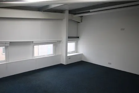 Unit E, 1 Willis Way, Poole, Industrial / Storage To Let - IMG_0509.JPG