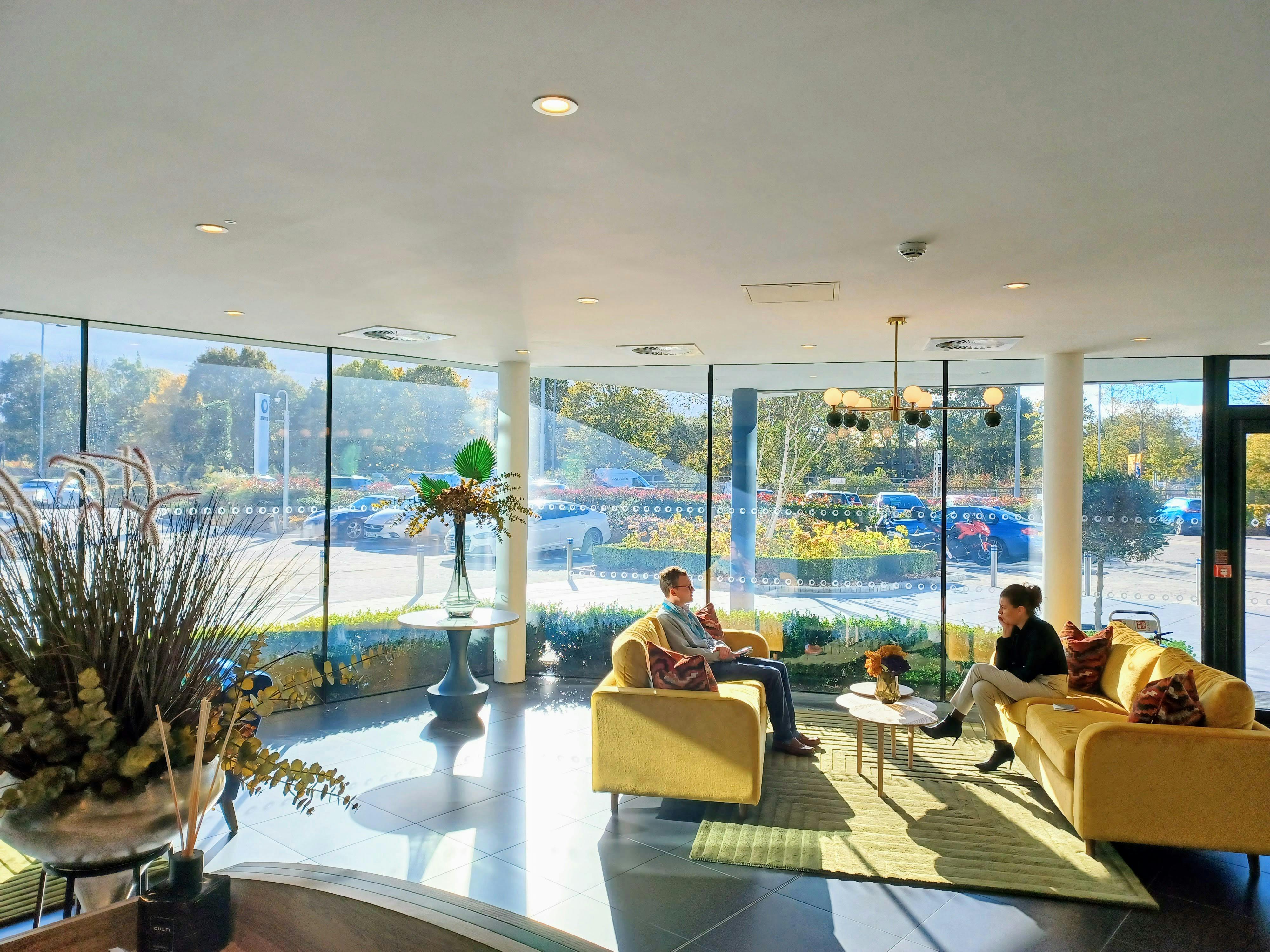 Office in Reading - photo 3