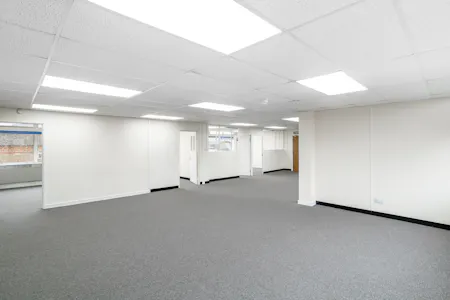 Hille House, Watford, Office To Let - Hille  Watford20.jpg