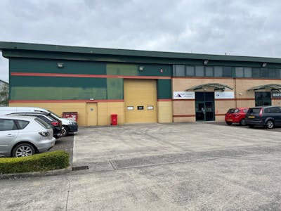 Unit 9, Oaktree Business Centre, South Marston Park, Swindon, Industrial / Warehouse To Let - 9 Oak Tree Business Park Front.jpg