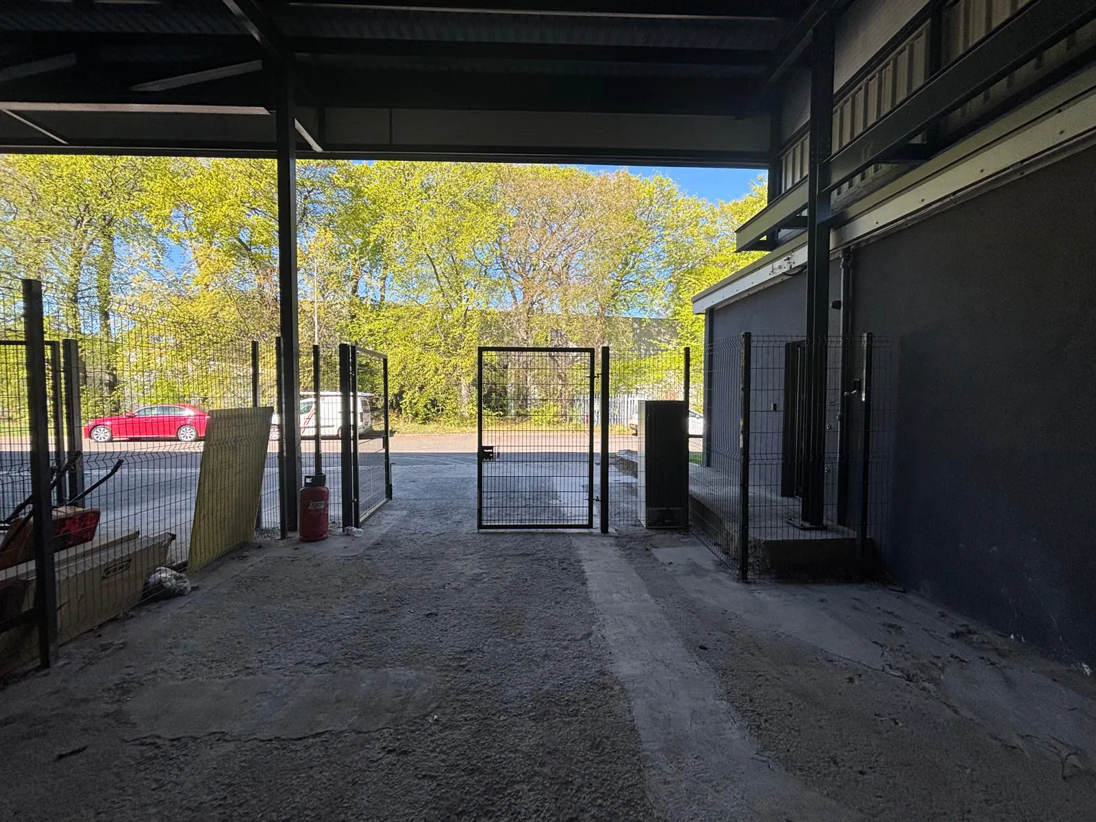 1 Burley Place, Burley Business Park, East Kilbride, Industrial To Let - PHOTO-2026-04-30-16-06-49[46].jpg