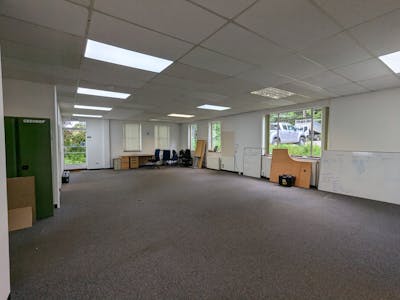 Meadow View House, Gedore Torque, Tannery Lane, Guildford, Industrial / Leisure To Let - 1000006194.jpg