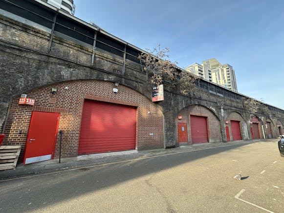 Arch 115 Randall Road, Vauxhall, Industrial To Let - 20250218_151053331_iOS.jpg