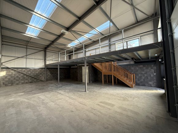 K19 Rockhaven Park, Kembrey Street, Swindon, Industrial To Let - K19 Rockhaven Internal.jpg