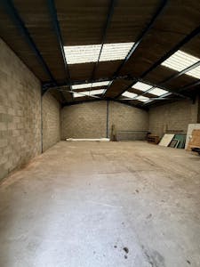 227 Crompton Road, Macclesfield, Industrial/Logistics To Let - IMG-20260210-WA0006.jpg