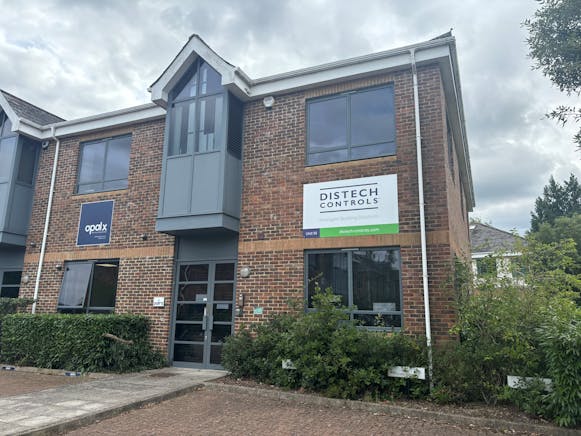 Unit M, Bourne End Business Park, Bourne End, Offices To Let / For Sale - external 9.jpg