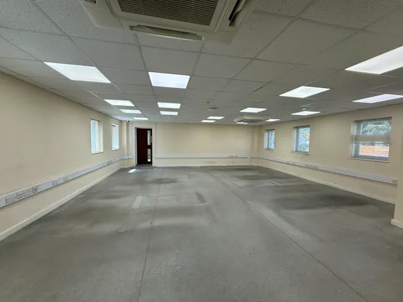 4 Walls Yard, Rochford, Office To Let - 30f0b6c6-d22f-4cc9-832f-457fc38ebf43.jpg