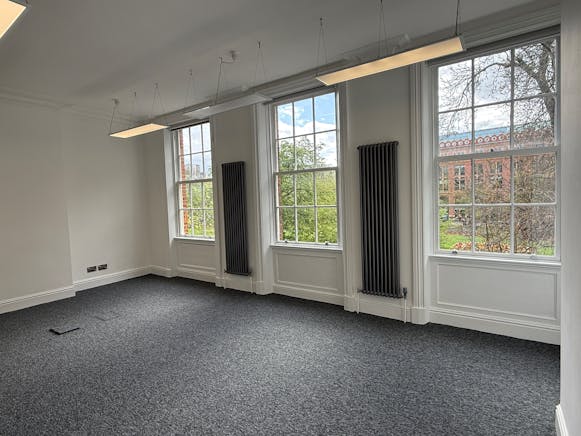 37 Park Square North, Leeds, Office To Let - 20260416_113503605_iOS.jpg