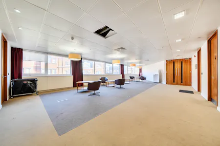 Lawn House, London, Office To Let - 1530894 (24).jpg