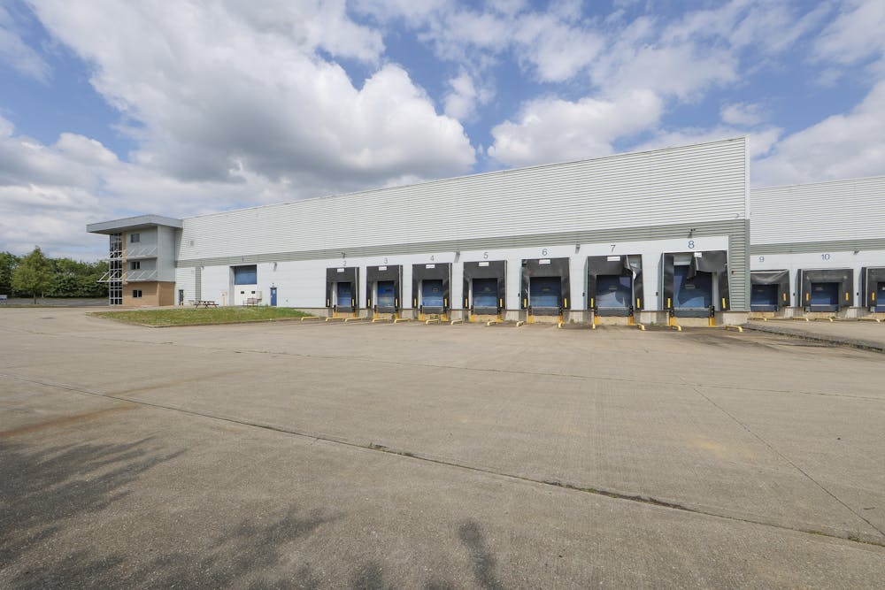 Skyline 120 Business Park, Unit 10a/10b Avenue West - 5P7A2245.jpg