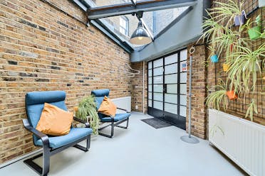 15 Printing House Yard, London, Offices To Let - 1282756 9.jpg - More details and enquiries about this property