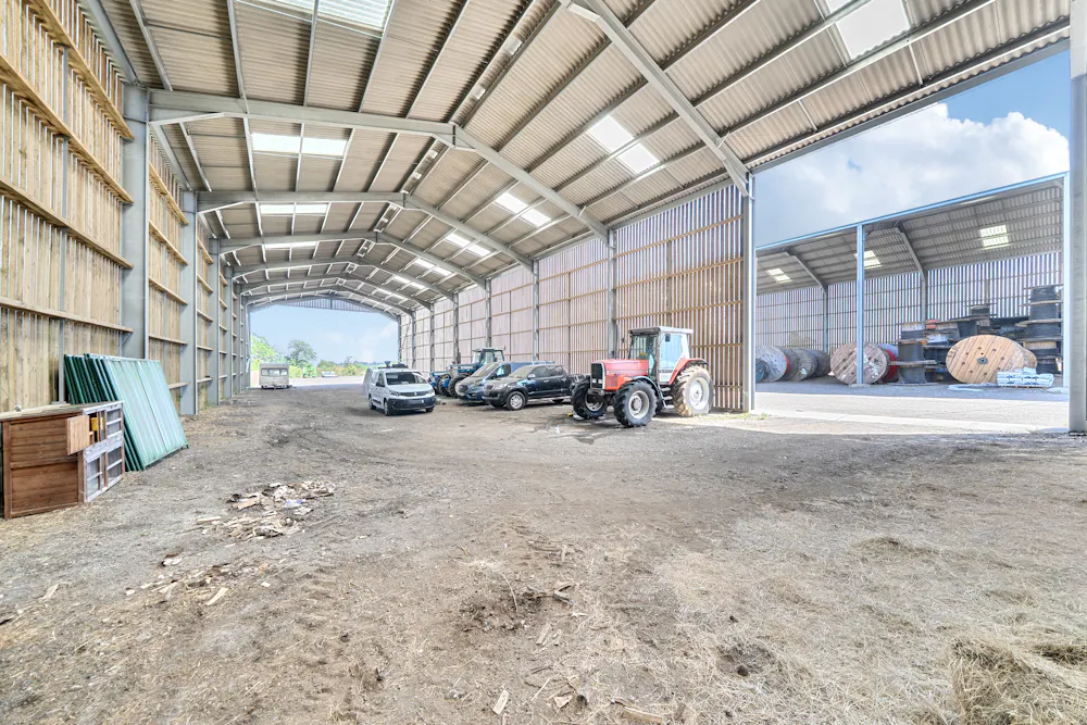 Dane Spring, Harpenden, Open Storage To Let - 1493030 (9).jpg