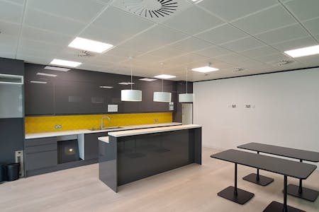 Form 1, Bartley Wood Business Park, Hook, Office To Let - Form 1  Hook Office To Let 11.jpg