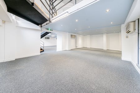 250-252 Goswell Road, London, Office For Sale - DSCF8156.jpg