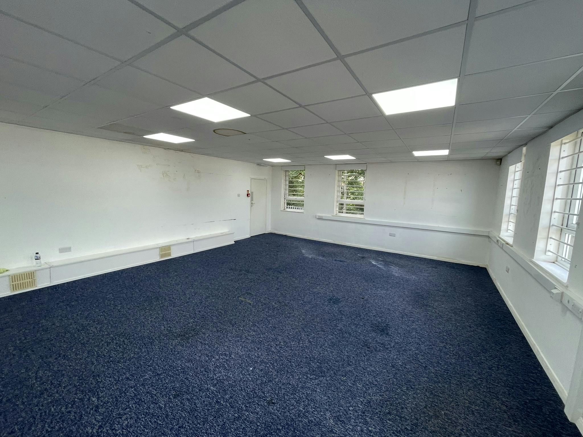 15 Burgess Road, Hastings, Industrial / Office To Let - IMG_3280.JPEG