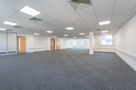 93-94 Queens Road, Brighton, Office To Let - DSC08212.jpg