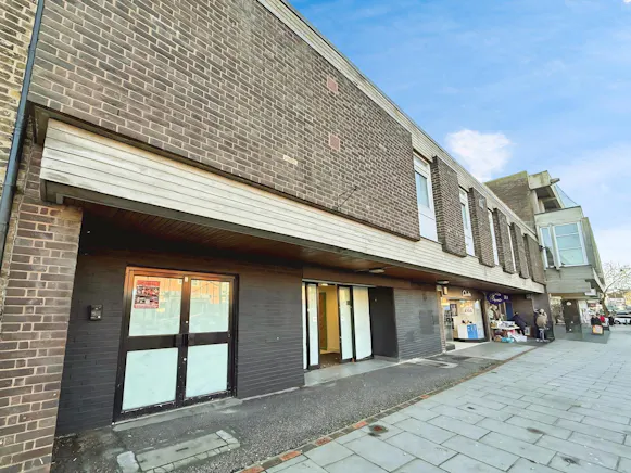 Ground Floor & First Floor, 43 High Street, Rayleigh, Retail To Let - user_edited_photo-5576433a_user-edited-164d4653-76.jpg