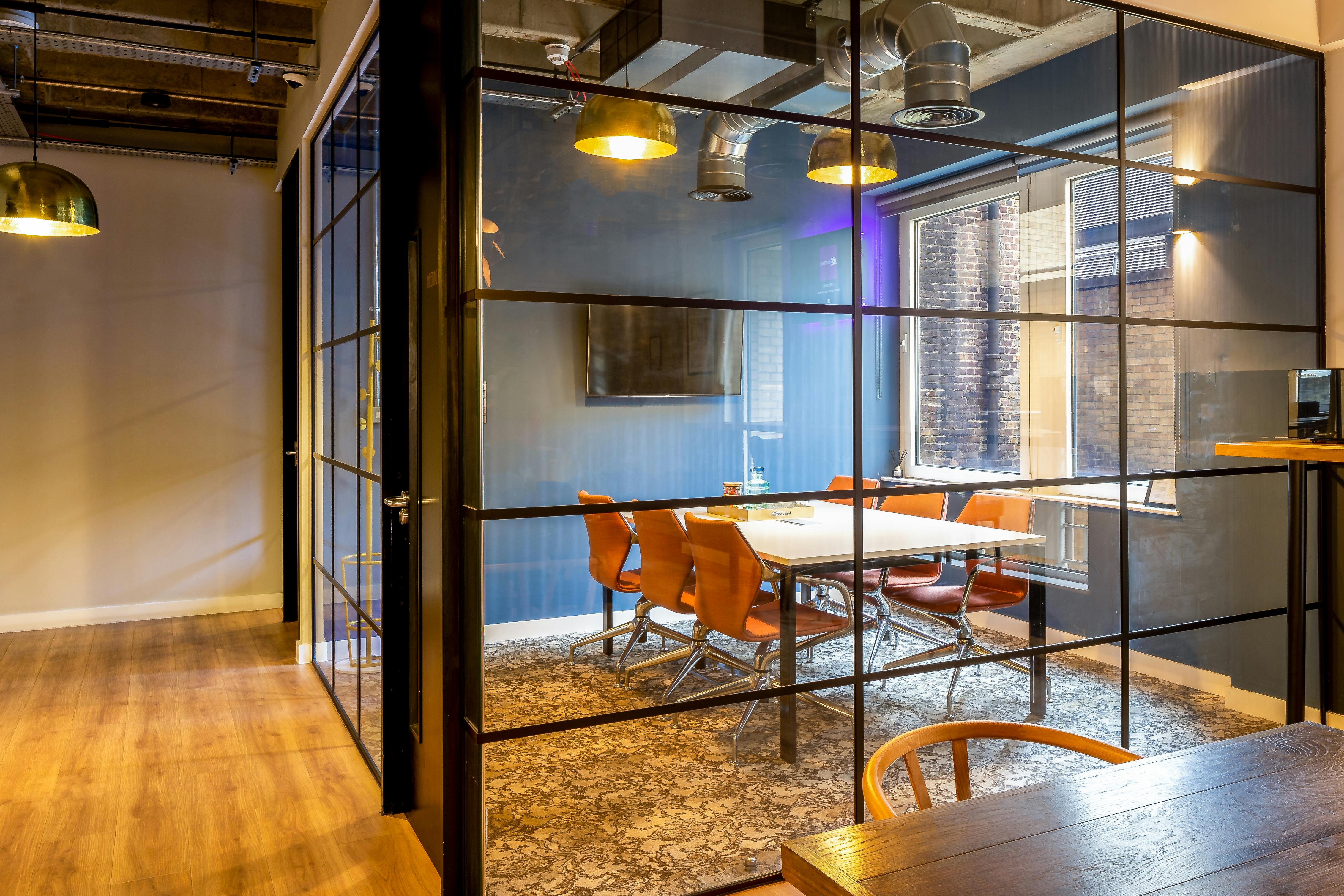 Office in London - photo 2