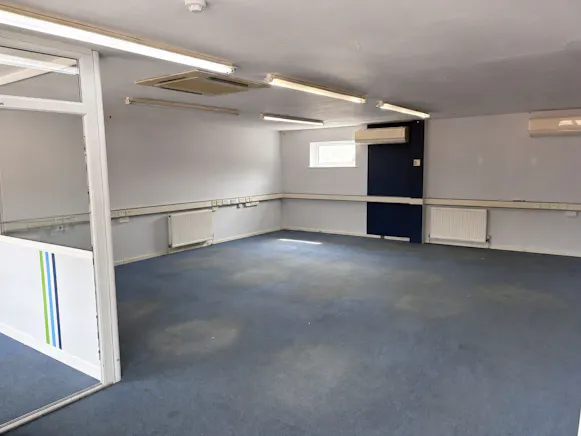 Unit 8 Peerglow Business Centre, Ware, Offices To Let - image Jun 5, 2026, 12_44_33 PM.jpeg