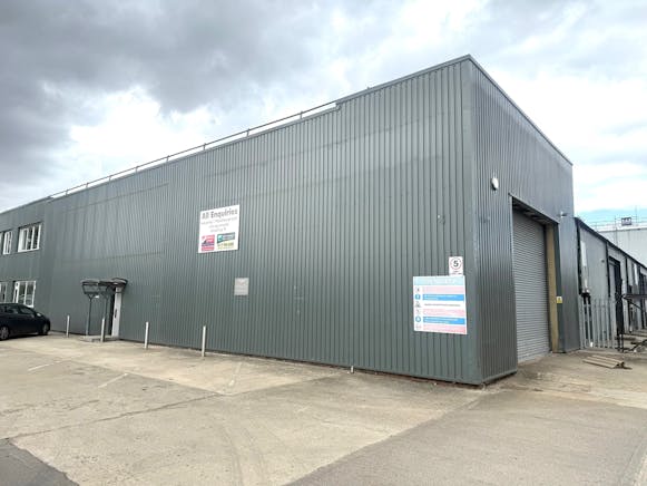 Unit 1 Greenbridge Centre, Greenbridge Road, Swindon, Industrial To Let - 1.jpg