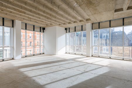 85 Grays Inn Road, 85 Gray's Inn Road, London, Office To Let - LEOZ_J2_85GIR_20240206_00406HDR.jpg