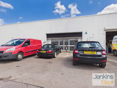 Unit 1B, Wentworth Park Trade Centre, Cardiff, Industrial To Let - f36f1296dc7948dbaf553e0105cd13ba_100_CAM05096G0-PR0042-STILL012.jpg