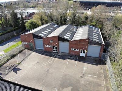 Unit 10 Enfield Industrial Estate, Redditch, Industrial/Logistics To Let - DJI_0306.JPG