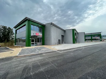 Unit 1 Trade City Luton, Kingsway, Luton, LU1 1TT