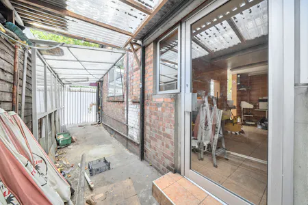 34 Chase Road, London, Industrial/Logistics / Retail For Sale - 1529920 (9).jpg