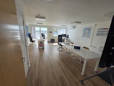 Office Fiddlers Reach, Grays, Office / Yard To Let - WhatsApp Image 2026-09-03 at 3.01.37 PM (2).jpeg