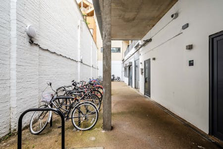 Northside Studios - Unit 1.06, 16-29 Andrews Road, London, Office To Let - North Side Studios 1.06 - Low Res 18.jpg