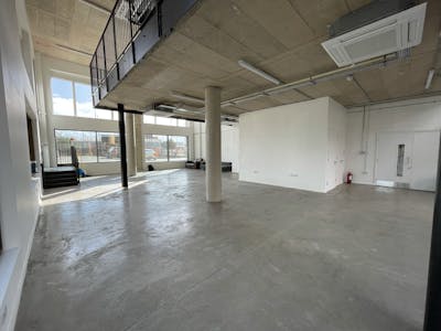 17-18 Lower Dock Walk, London, Office / Retail To Let - IMG_1523.JPEG