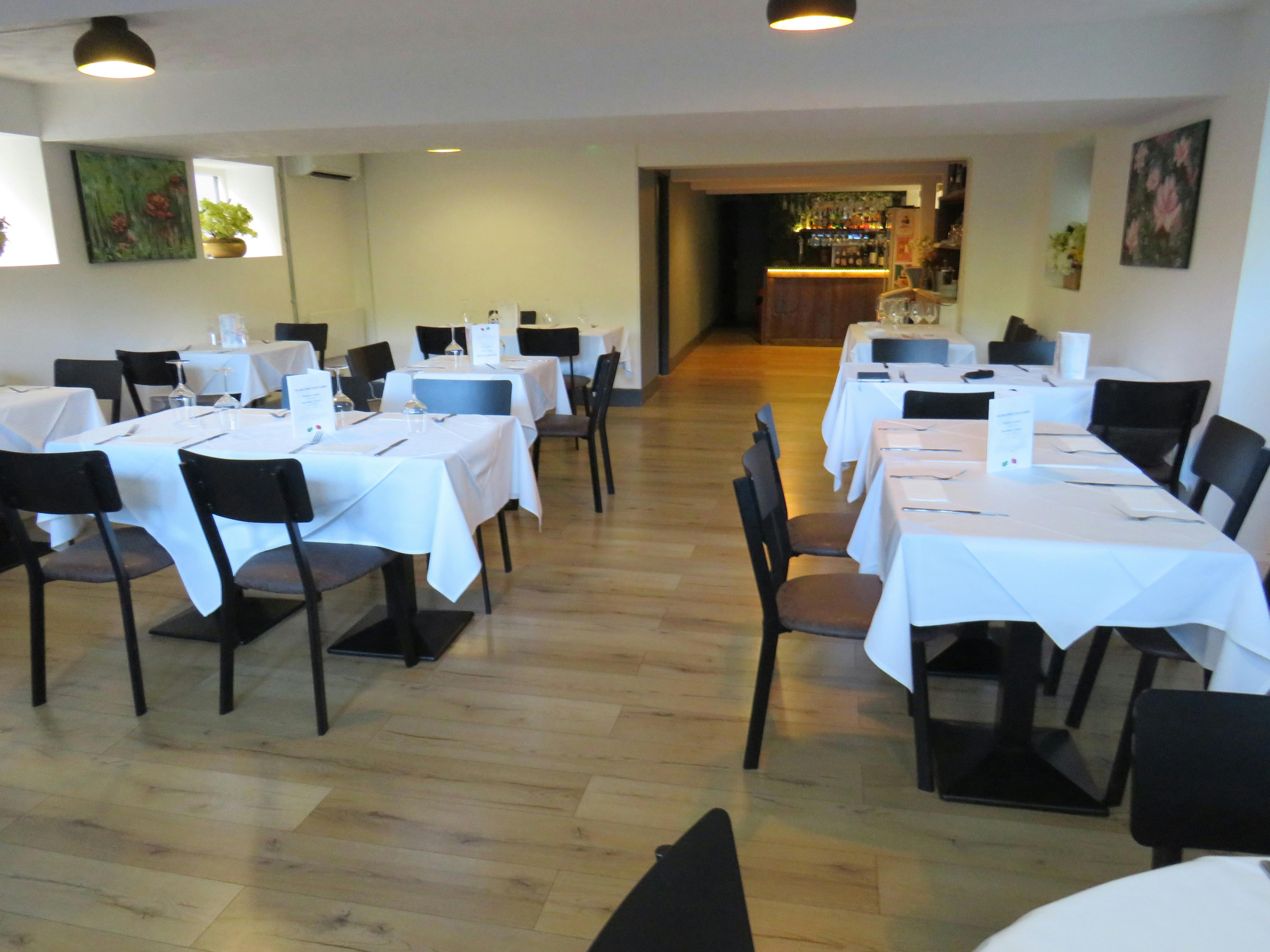 Barn Bistro, Farnham, Retail To Let - IMG_1862.JPG
