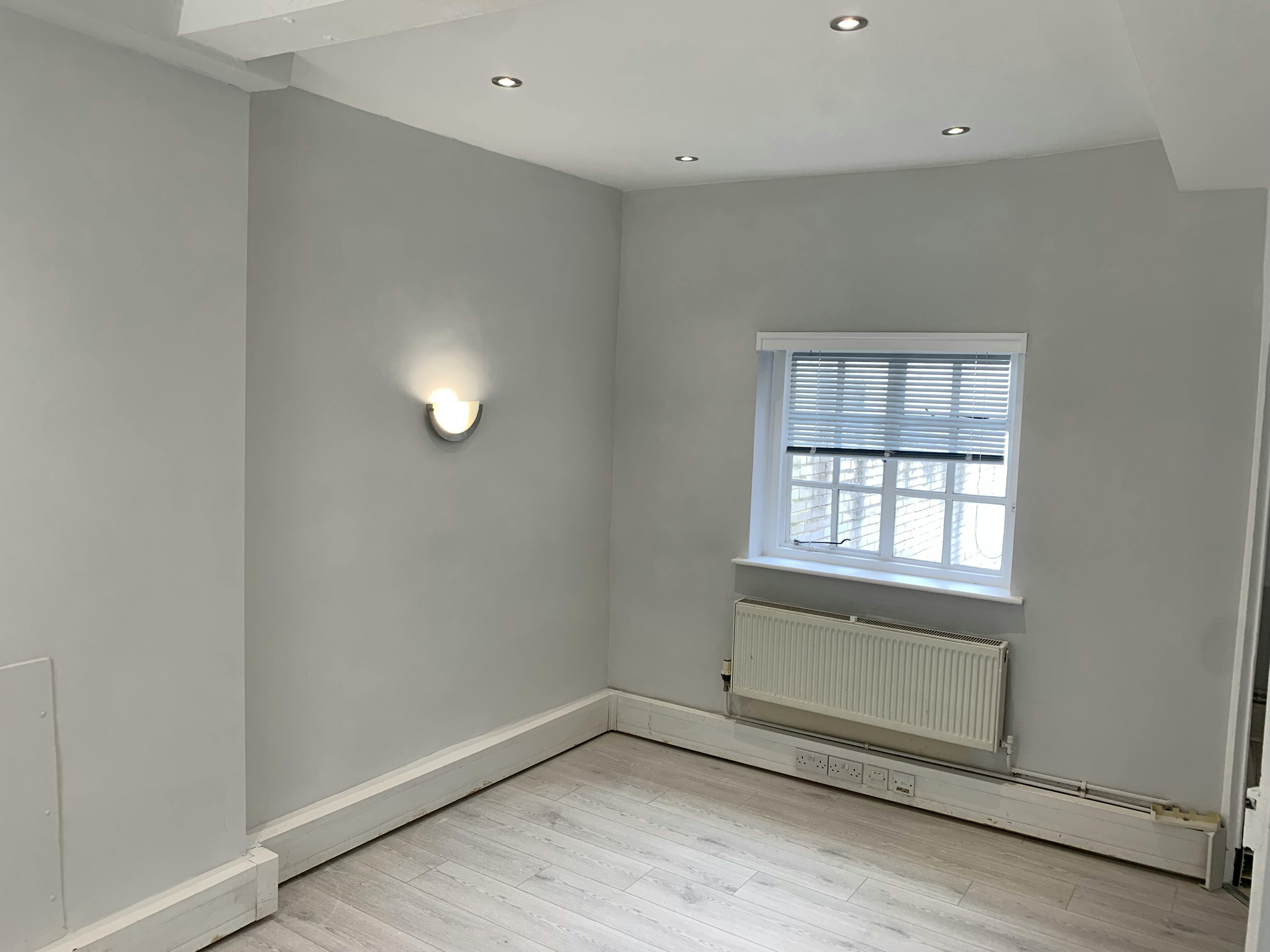 Office in Petersfield - photo 4