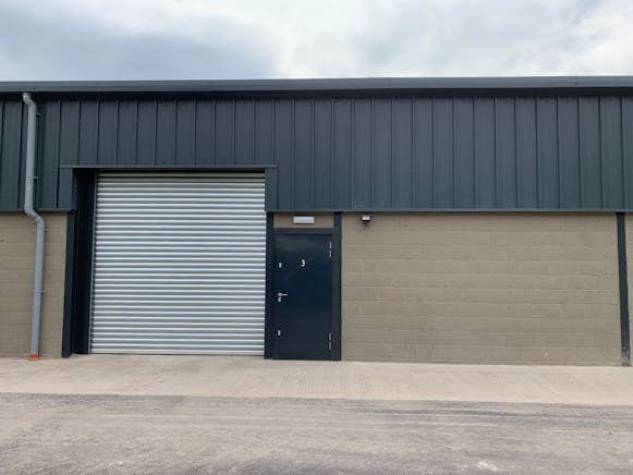 3 Hills Barn, Basingstoke, Industrial To Let - 17eed764750a43d18ab003ac9f2bcb57.jpg