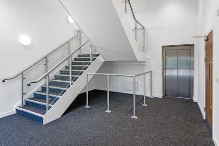 UNIT 3C CAPITAL PARK, BANKHEAD AVENUE, EDINBURGH, Industrial/Logistics / Trade / Warehouse To Let - DSC_7244.jpg