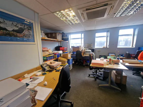 8 Minerva House, Aldermaston, Industrial To Let / For Sale - 20260611_135148.jpg