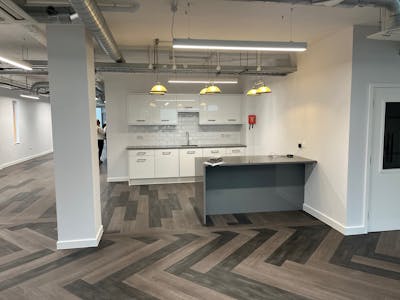 Rochester Mews, Camden, Office To Let - 5.jpg