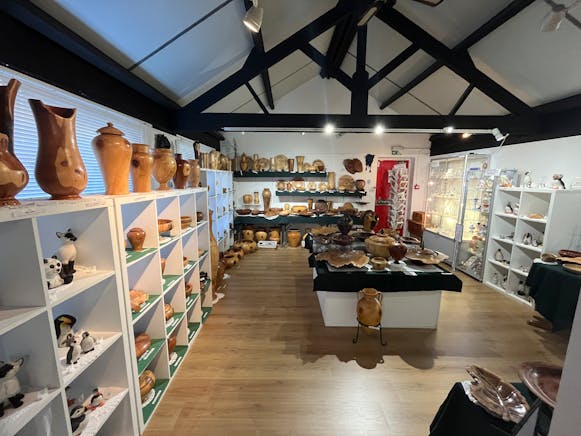 6 Grafton Street, High Wycombe, Industrial / Offices For Sale - 20250408_081602403_iOS.jpg