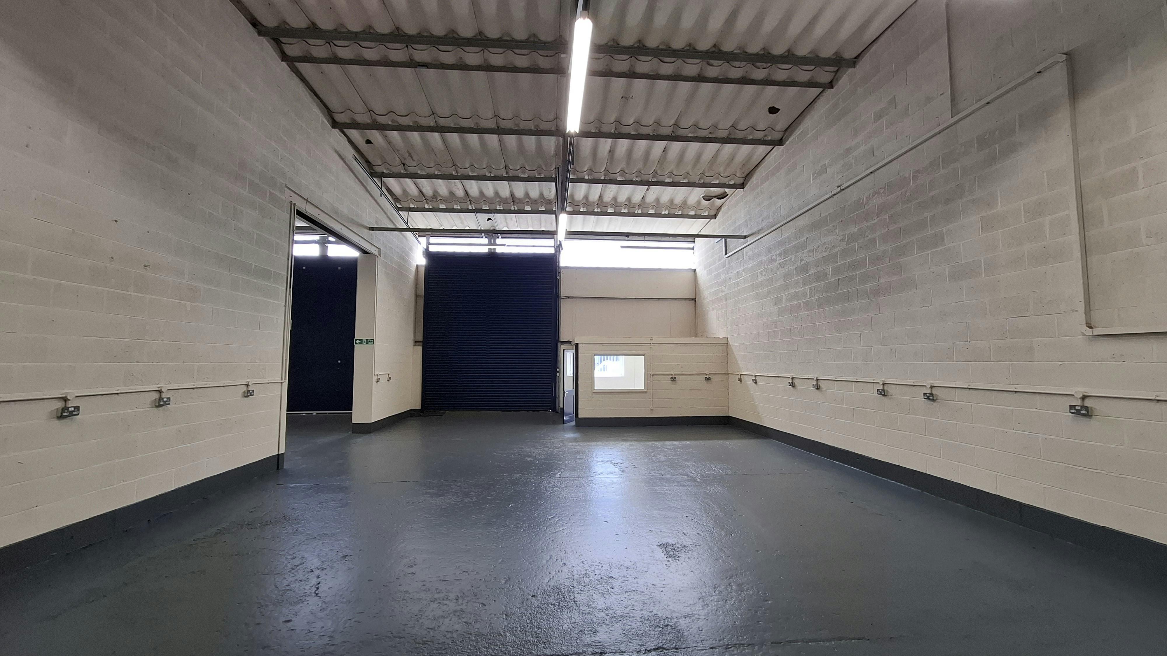 Industrial Unit in Kidderminster - photo 2