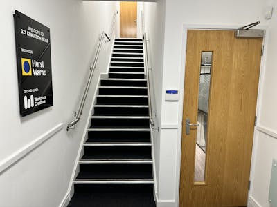 Ground Floor, 323 Kingston Road, Leatherhead, Office To Let - IMG_3311.JPG