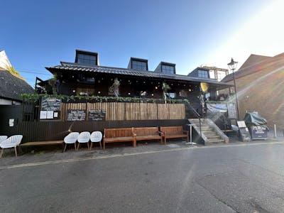 Foodshack, 52 High Street, Leigh-on-Sea, Office / Pub / Bar / Club / Restaurant / High Street Retail / Takeaway For Sale - IMG20250428WA0071.jpg