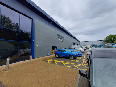 Unit A, Oakhurst Business Park, Horsham, Industrial/Logistics / Warehouse / Industrial / Warehouse To Let - 20260518_150514.jpg