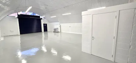 Arch 207, Barnardo Street, Shadwell, London, Industrial To Let - 20260706_182933 - Edited.jpg