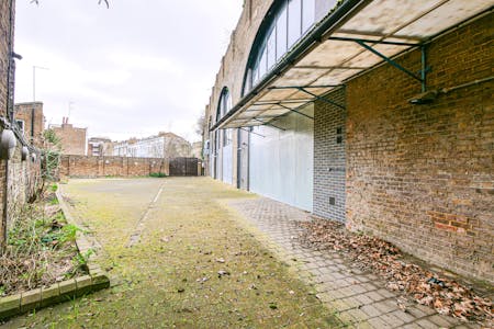 Arches 30-32 Prowse Place, Camden, Industrial / Leisure To Let - P1233550.jpg