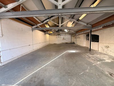 Unit 22A Ravenswood Industrial Estate, London, Industrial To Let - WhatsApp Image 20251114 at 155349_680f7189.jpg